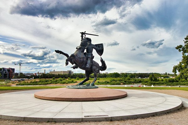 Voyage Inoubliable : Comment Planifier Votre Aventure en Voilier parmi les Trésors Cachés des Îles Grecques